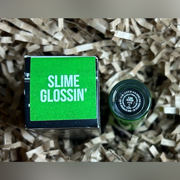 JEFFREE STAR COSMETICS THE GLOSS: SLIME GLOSSIN' - Picture 3 of 10
